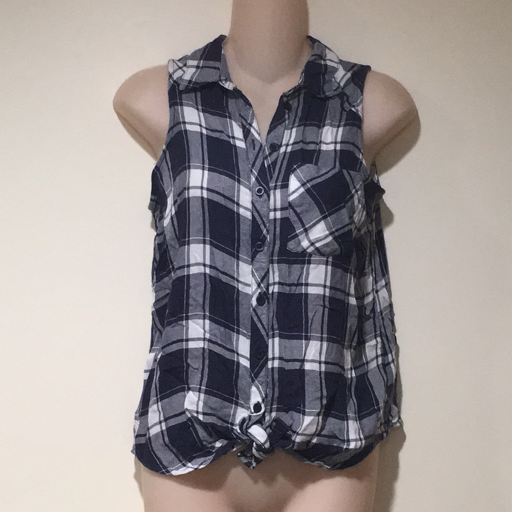 Plaid button down shirt with tie size small
